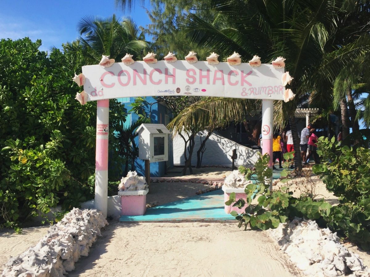 Welcome to da Conch Shack and Rum Bar, colorful and iconic!